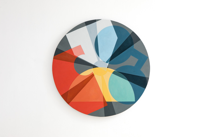 Bajo la escalera y me elevo